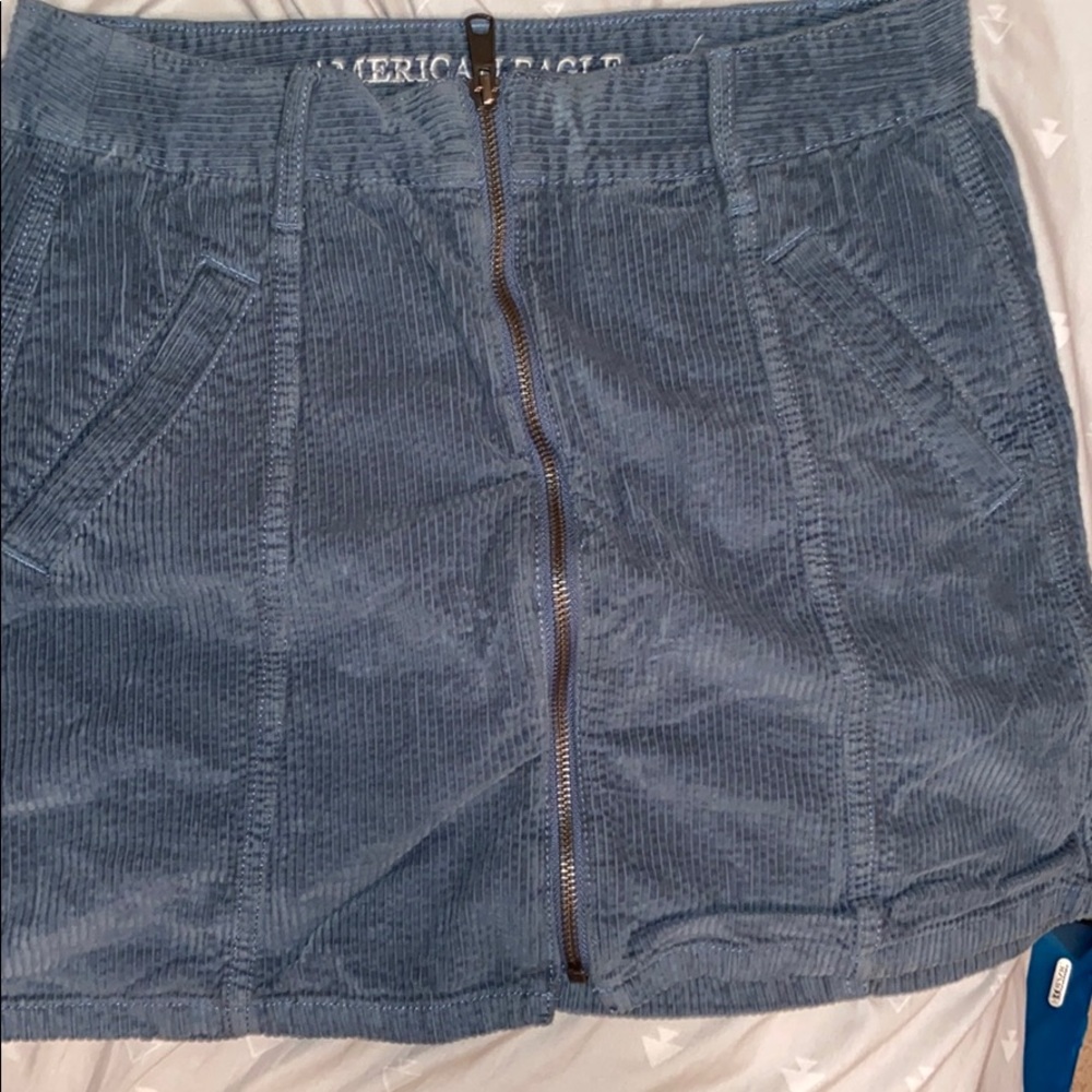 Hi rise American Eagle skirt!!